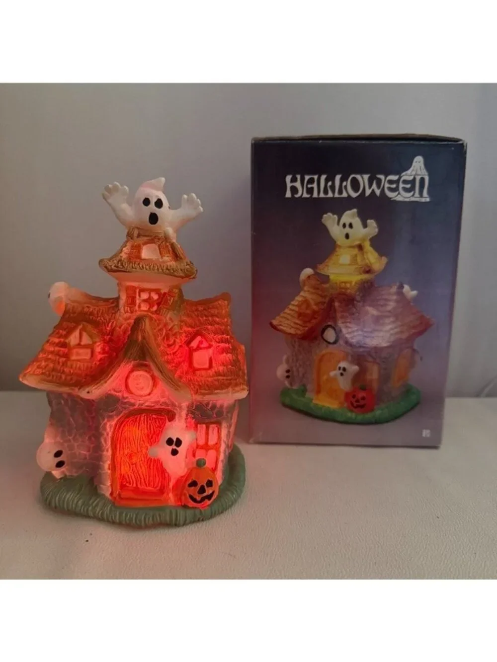 Vintage Halloween Lighted Haunted House Santa’s Favorites Tested And WORKS 1989